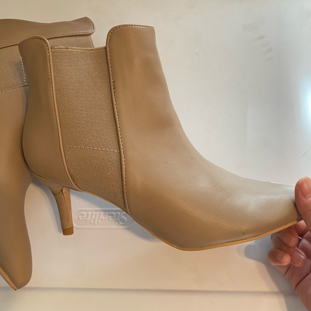 Kitten Heel Pleather Booties - Taupe (US6)